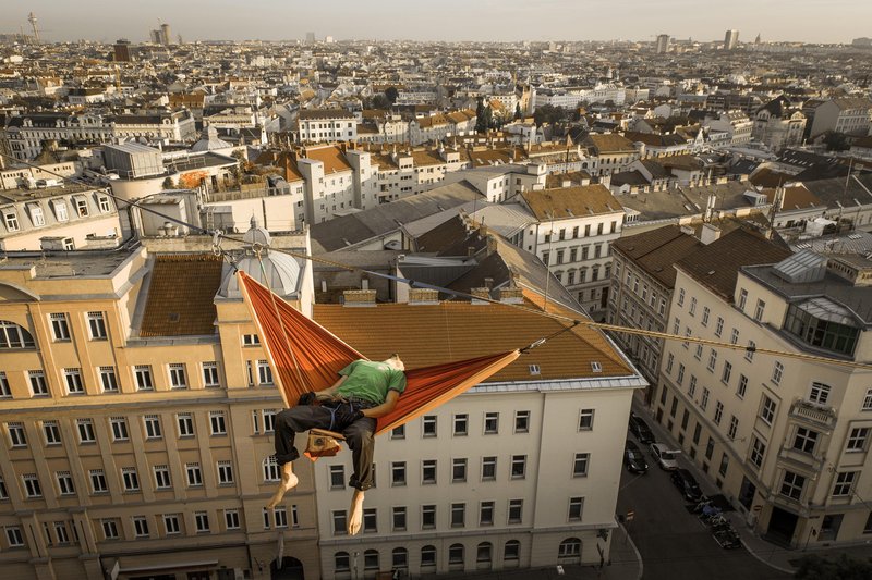 20 Aksi esktrem Hammockers ini dijamin bikin kamu melongo, keren! 20 Aksi esktrem Hammockers ini dijamin bikin kamu melongo, keren!