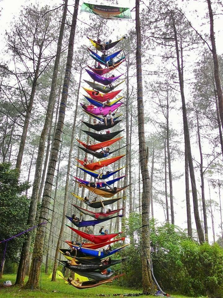 20 Aksi esktrem Hammockers ini dijamin bikin kamu melongo, keren!