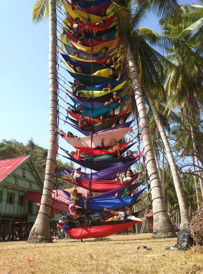 20 Aksi esktrem Hammockers ini dijamin bikin kamu melongo, keren!