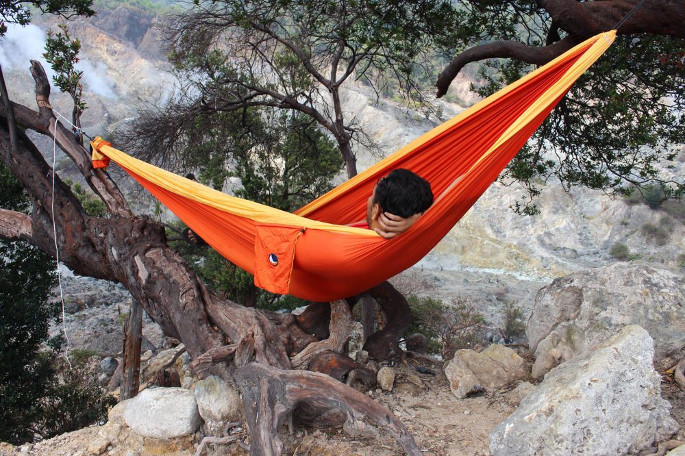 20 Aksi esktrem Hammockers ini dijamin bikin kamu melongo, keren! 20 Aksi esktrem Hammockers ini dijamin bikin kamu melongo, keren!