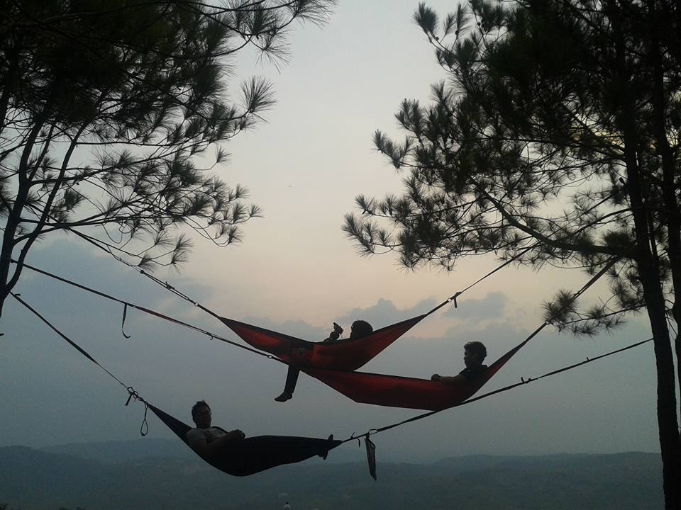 20 Aksi esktrem Hammockers ini dijamin bikin kamu melongo, keren!