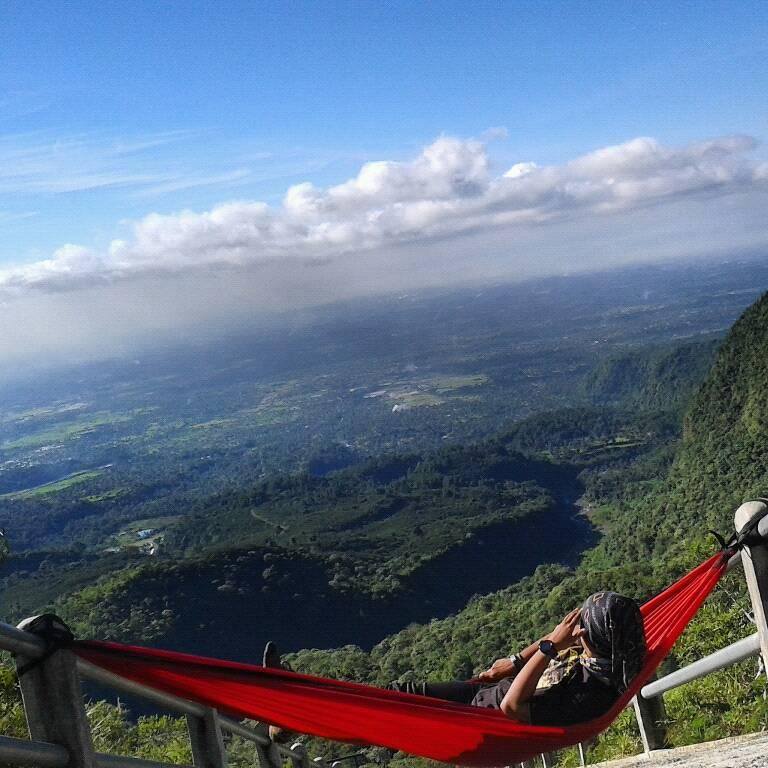 20 Aksi esktrem Hammockers ini dijamin bikin kamu melongo, keren!