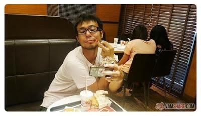 10 Pengorbanan besar demi foto keren di media sosial ini bikin ngakak