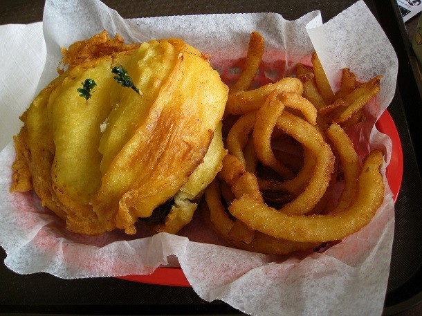 11 Makanan gorengan paling aneh sedunia, ada Coca Cola goreng! 11 Makanan gorengan paling aneh sedunia, ada Coca Cola goreng!