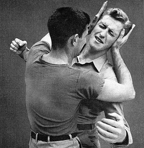 19 Trik ampuh pertahanan diri saat bertemu penjahat di jalan, pahami! 19 Trik ampuh pertahanan diri saat bertemu penjahat di jalan, pahami!