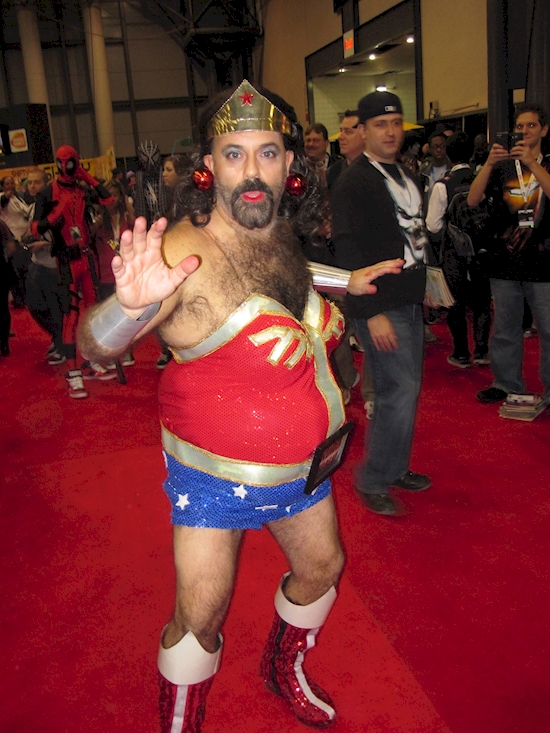 14 Foto penampilan aneh yang sukses jadi pusat perhatian, wow!  14 Foto penampilan aneh yang sukses jadi pusat perhatian, wow!