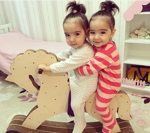 20 Foto balita kembar ini bikin kamu ingin cepat punya anak!  20 Foto balita kembar ini bikin kamu ingin cepat punya anak!