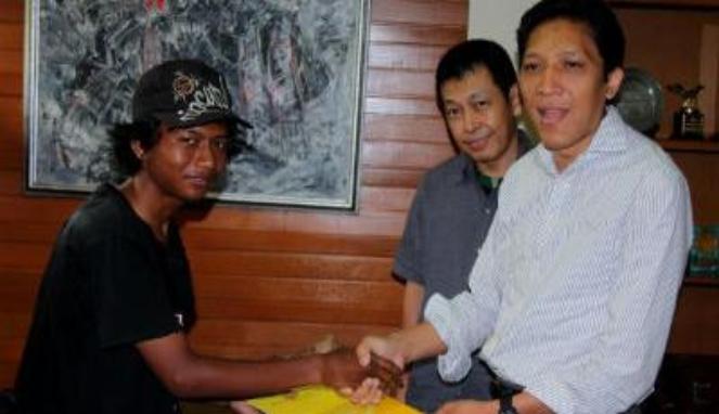 8 Orang ini berani tepati nazarnya, ada yang konyol sampai bikin haru