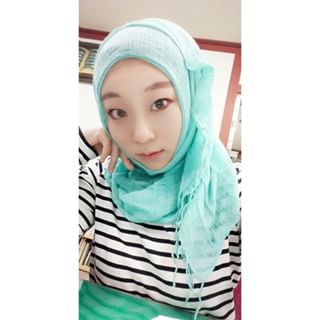 Sudah cantik dan berhijab, gadis Korea ini juga mengajar bahasa Arab