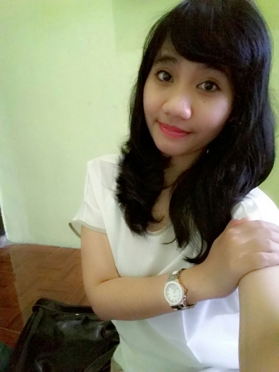 Miliki pekerjaan mapan, Dila justru belum enteng jodoh