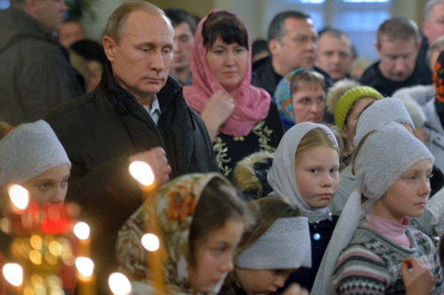 Vladimir Putin rayakan Natal pada 7 Januari