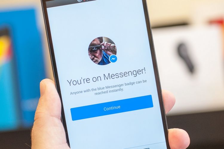 Facebook: Nanti, nomor telepon tak berguna jika sudah pakai Messenger!