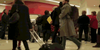 9 Tipe orang ini sering kamu temui di bandara, no 5 tipemu? 9 Tipe orang ini sering kamu temui di bandara, no 5 tipemu?