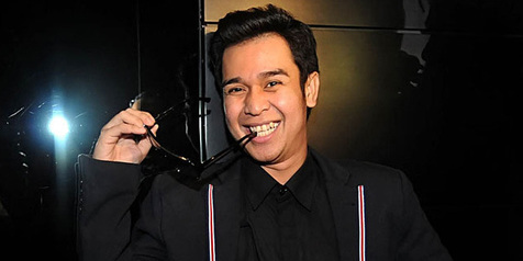 Para pelawak kondang ini mati muda, terima kasih telah menghibur!