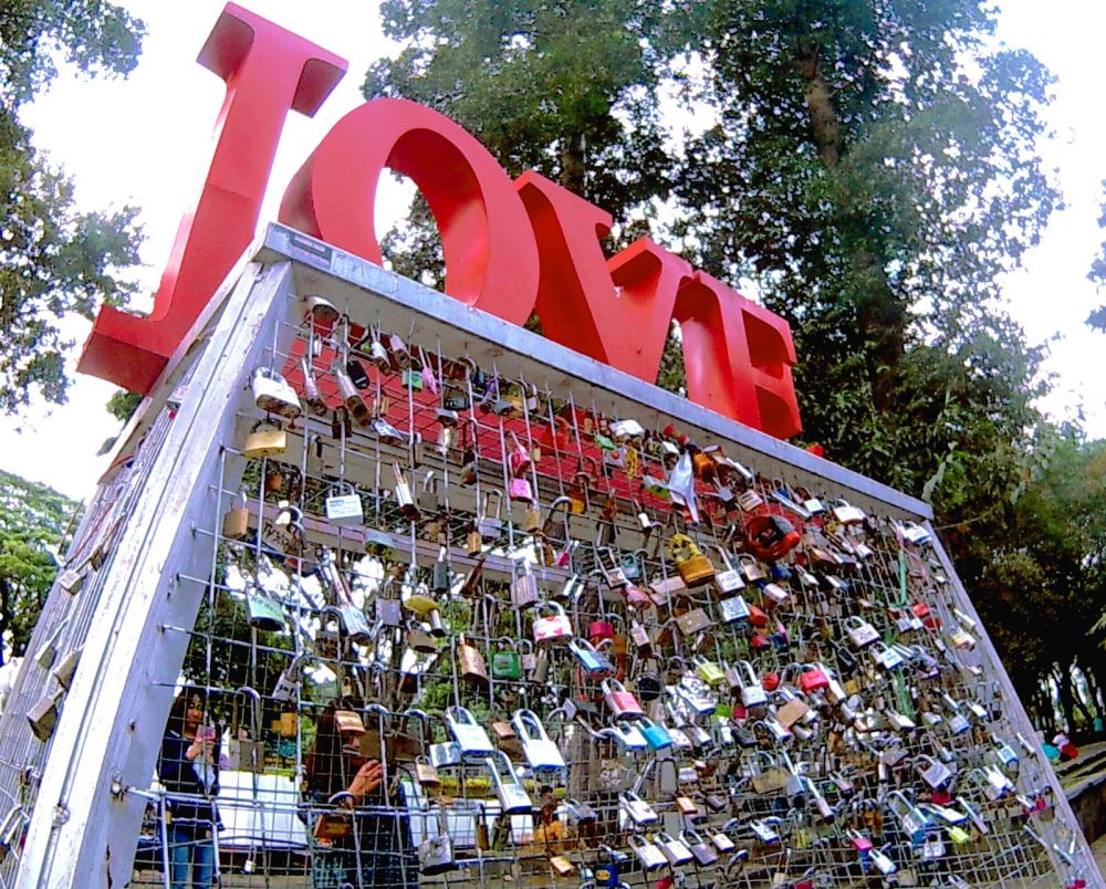 Tempat-tempat eksotis di Indonesia ini memakai nama Cinta, unik!