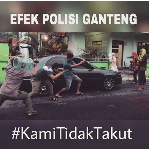 26 Meme #kamitidaktakut yang bikin senyum-senyum sendiri, kreatif!