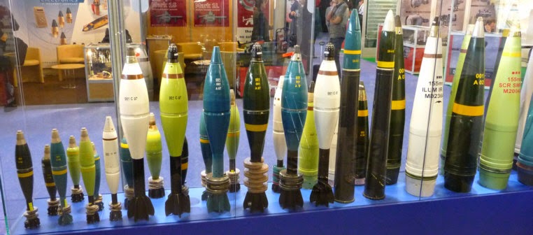 Ribuan amunisi bertulis ejaan lama ditemukan di Sukabumi, wah!