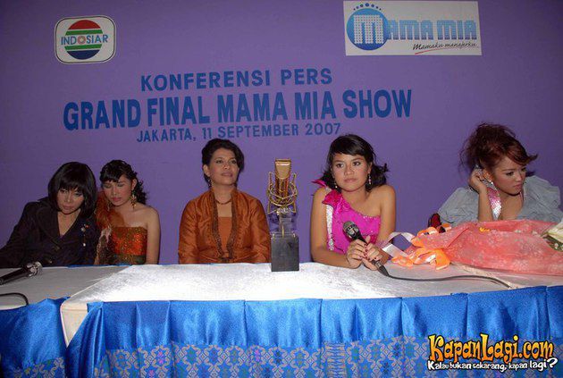 Kangen Fiersha 'Mamamia'? Gadis tunanetra ini kini jadi guru cantik