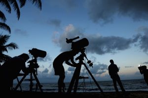 Ini persiapan buat nikmati gerhana matahari, momen 40-150 tahun sekali