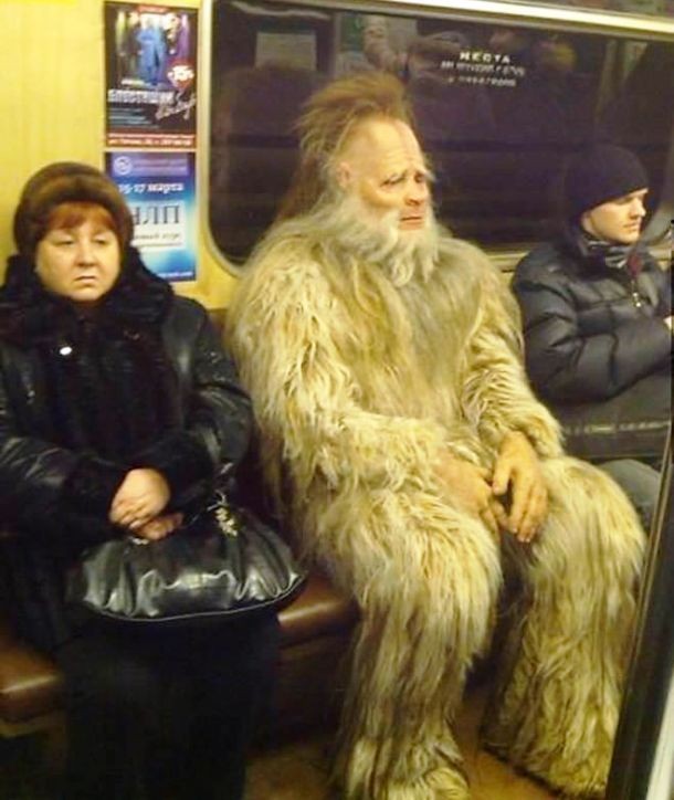 20 Tingkah aneh penumpang kereta api dari yang unik hingga nyebelin! 20 Tingkah aneh penumpang kereta api dari yang unik hingga nyebelin!