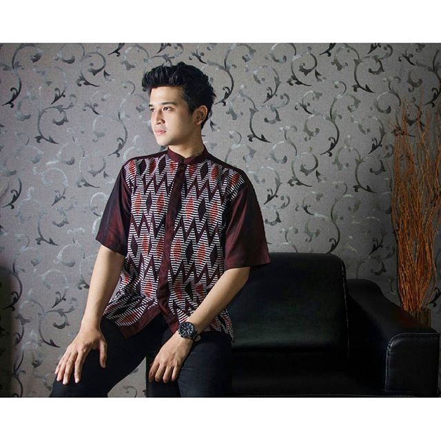 Fedi Nuril nikah? Tenang, sederet aktor ini siap jadi 'imam-mu', aw!