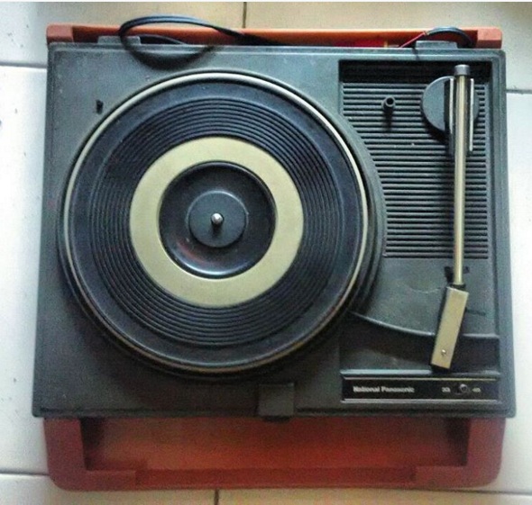 Benda lawas ini jadi celah bisnis bagi sepasang kekasih