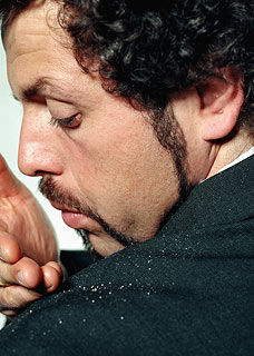 8 Khasiat mouthwash yang tak terduga selama ini, buktikan ya! 8 Khasiat mouthwash yang tak terduga selama ini, buktikan ya!