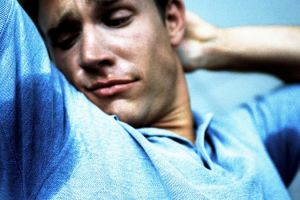 Selain pakai deodoran, cara ini efektif bikin bau badan tetap segar