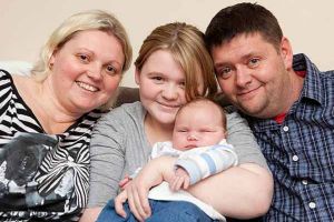 5 Orangtua ini termuda di dunia, ada yang hamil di usia 5 tahun!