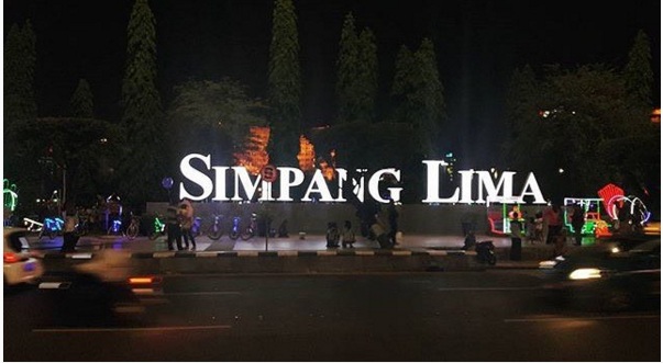 10 Wisata gratis di Semarang, termasuk tempat syuting Ayat-ayat Cinta 10 Wisata gratis di Semarang, termasuk tempat syuting Ayat-ayat Cinta