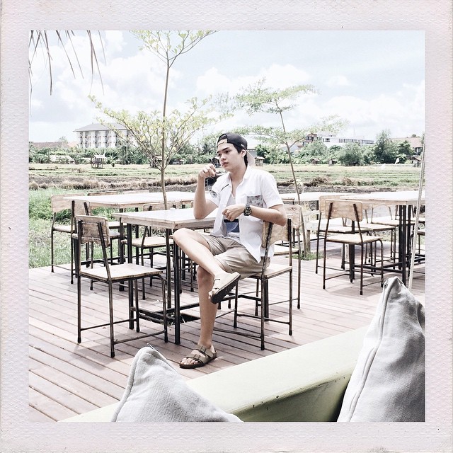 Mengenal Jeje Soekarno, cicit presiden pertama RI yang ganteng abis! Mengenal Jeje Soekarno, cicit presiden pertama RI yang ganteng abis!