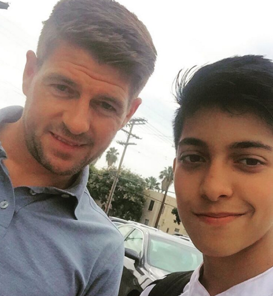 Albany Rai, si ganteng putra Sarah Azhari yang mirip Zayn Malik Albany Rai, si ganteng putra Sarah Azhari yang mirip Zayn Malik