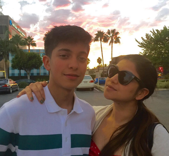 Albany Rai, si ganteng putra Sarah Azhari yang mirip Zayn Malik Albany Rai, si ganteng putra Sarah Azhari yang mirip Zayn Malik