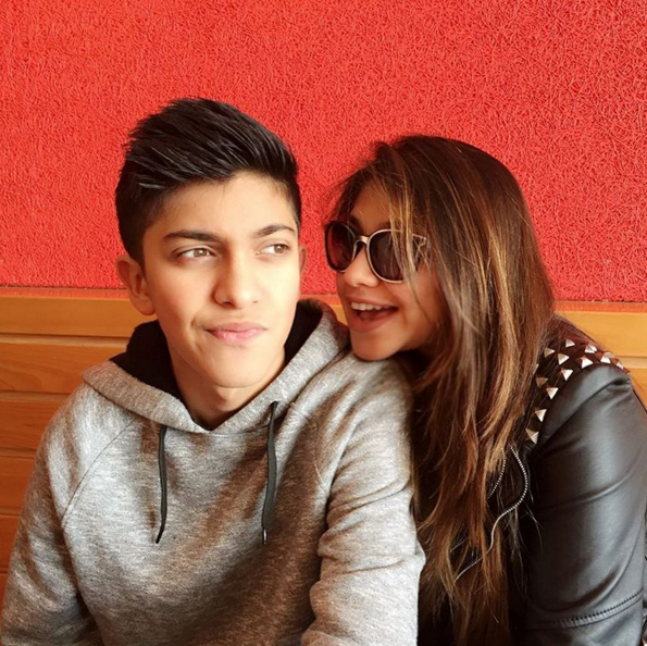 Albany Rai, si ganteng putra Sarah Azhari yang mirip Zayn Malik Albany Rai, si ganteng putra Sarah Azhari yang mirip Zayn Malik