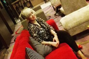 Transformasi Pinkan Mambo dari si centil duo Ratu hingga jadi hot mama