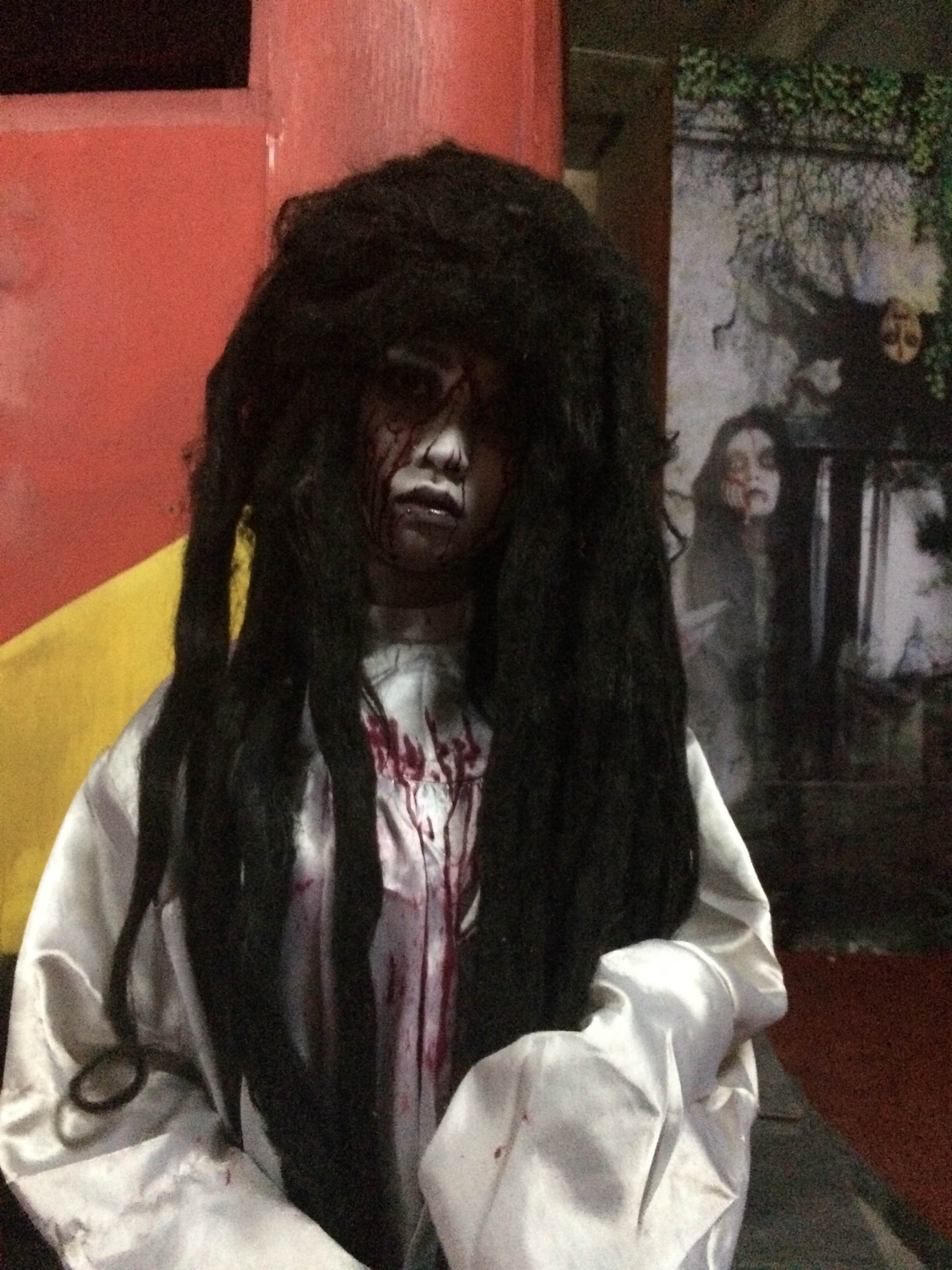 10 Hantu Stasiun Pengok ini bikin bulu kuduk berdiri, horor banget!