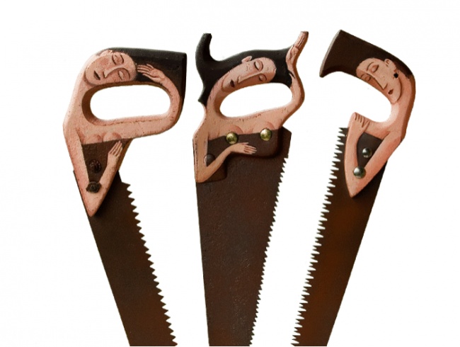 18 Karya ini dibuat di atas media benda-benda perabotan sekitar, top! 18 Karya ini dibuat di atas media benda-benda perabotan sekitar, top!