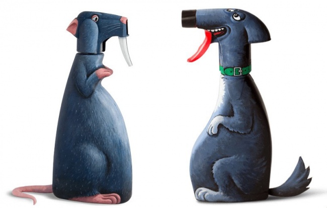 18 Karya ini dibuat di atas media benda-benda perabotan sekitar, top! 18 Karya ini dibuat di atas media benda-benda perabotan sekitar, top!