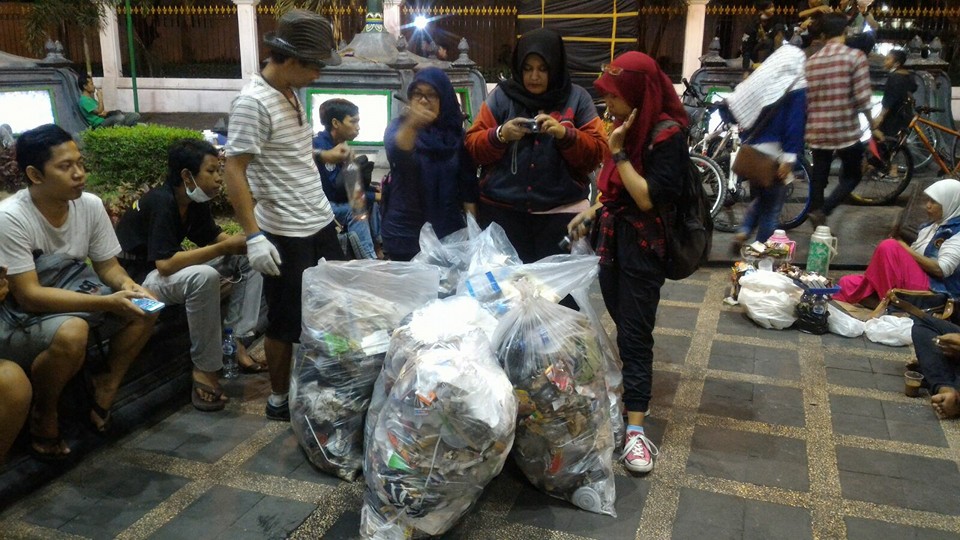 Makassar jadi percontohan bank sampah nasional, wow keren!