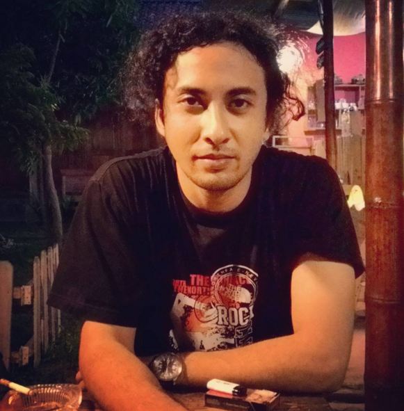 10 Foto keseharian Haydar Saliz, Mas Gatot di film Siti, intipin yuk! 10 Foto keseharian Haydar Saliz, Mas Gatot di film Siti, intipin yuk!