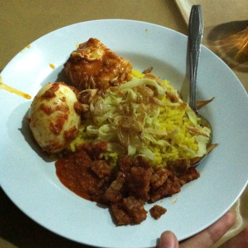 Ke Bandung tapi nggak mampir di 10 kuliner malam ini? Hmm rugi!