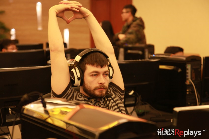 Jangan dicap buruk dulu, ini hal istimewa dari cowok gamer!