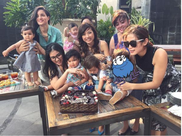 Ini wajah ganteng El, anak Jessica Iskandar yang bule banget  Ini wajah ganteng El, anak Jessica Iskandar yang bule banget