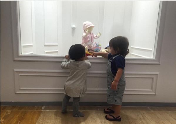 Ini wajah ganteng El, anak Jessica Iskandar yang bule banget  Ini wajah ganteng El, anak Jessica Iskandar yang bule banget