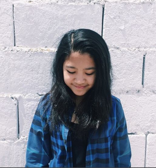 Nasywa, putri semata wayang Desy Ratnasari cantik mana?  Nasywa, putri semata wayang Desy Ratnasari cantik mana?