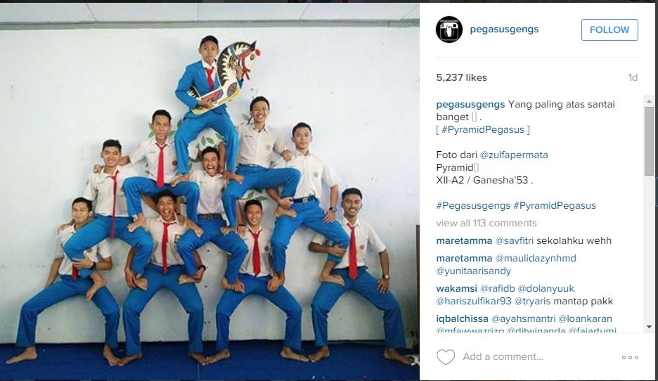 Lupakan pose di zebra cross, tren selfie terbaru ini lebih menantang!