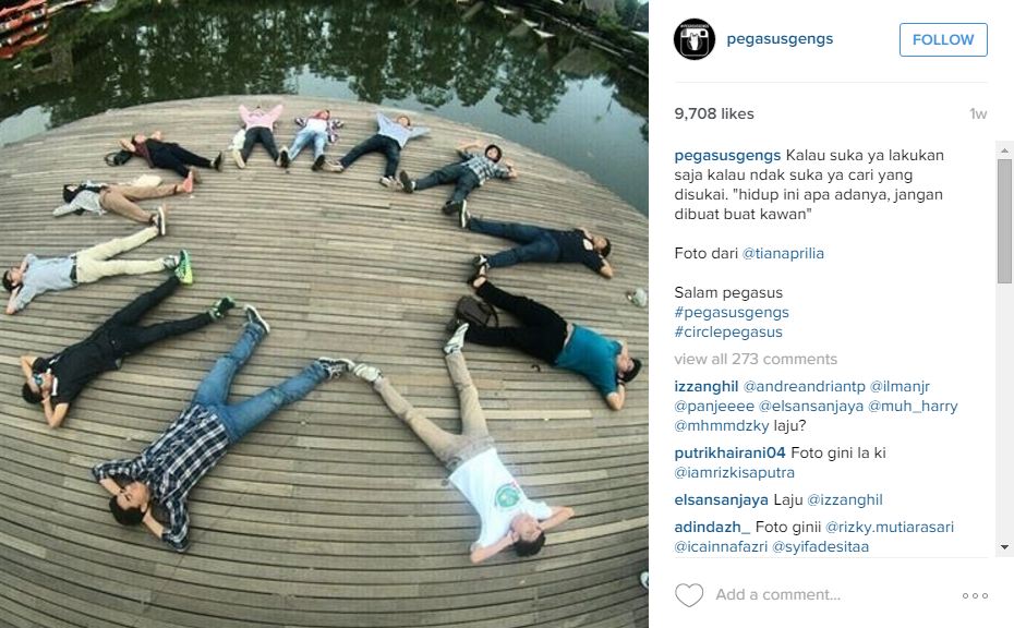 Lupakan pose di zebra cross, tren selfie terbaru ini lebih menantang!