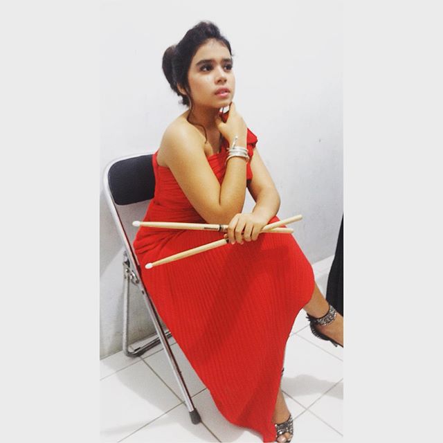 Apa kabar JP Millenix? Kini drummer cilik IMB ini makin cantik jelita