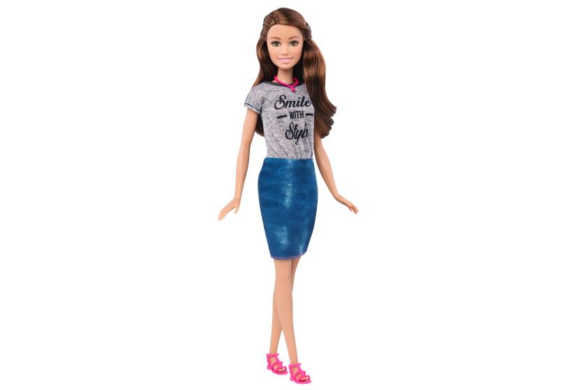 26 Desain terbaru Barbie, ada juga yang pesek dan keriting