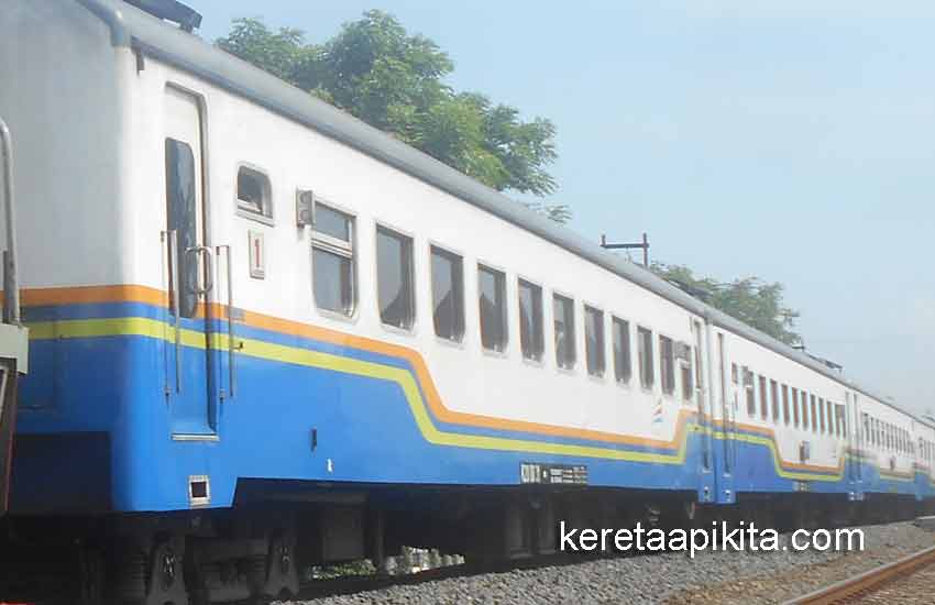 25 Deretan kereta api keren buatan anak bangsa, kami ikut bangga! 25 Deretan kereta api keren buatan anak bangsa, kami ikut bangga!